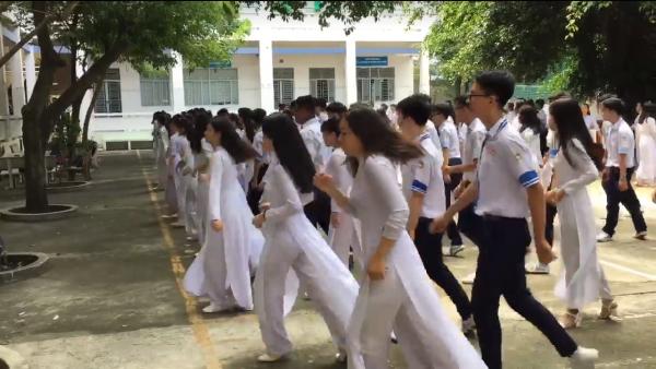 Đánh giá Trường THPT Phan Chu Trinh tỉnh Kon Tum có tốt không