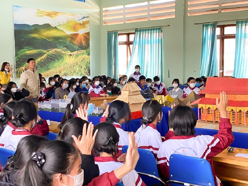 Đánh Giá Trường THPT Huỳnh Thúc Kháng Tỉnh Lâm Đồng Có Tốt Không