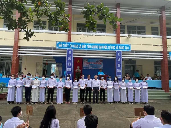 Đánh giá Trường THPT Nguyễn Thị Minh Khai - Mỏ Cày Nam Bến Tre có tốt không
