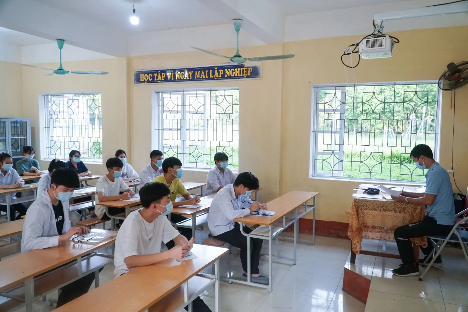 Đánh Giá Trường THPT Nguyễn Thị Định – Bến Tre Có Tốt Không