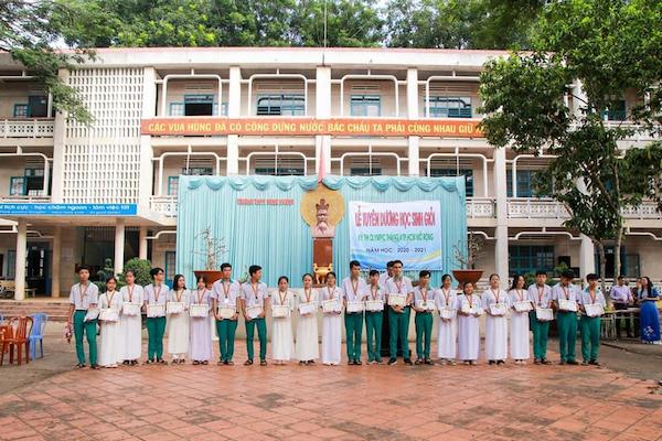 Đánh Giá Trường THPT Hùng Vương, Bình Thuận Có Tốt Không