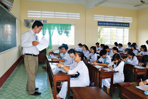 Đánh Giá Trường trung học phổ thông Bình Phú đem chất lượng tốt không