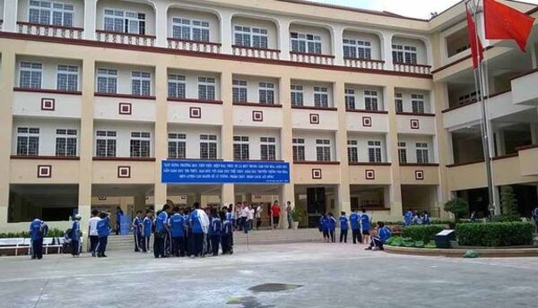 Đánh Giá Trường THPT Nguyễn Hiền Có Tốt Không
