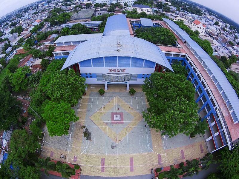 Độ bề thế của trường THPT Nguyễn Hữu Tiến