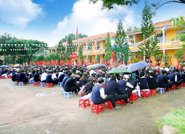 đánh giá chỉ Trường trung học phổ thông Nguyễn Tỉnh Thái Bình với chất lượng tốt không