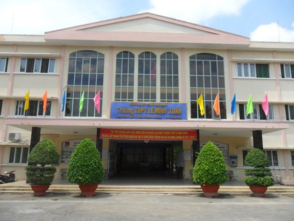 Giới thiệu trường THPT Lê Minh Xuân, TP.HCM