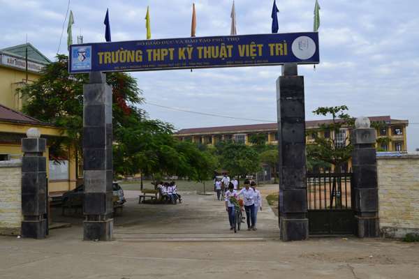 Đánh giá Trường THPT Kĩ thuật Việt Trì Phú Thọ có tốt không