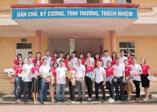 đánh giá Trường THPT Chân Mộng Phú Thọ có tốt không