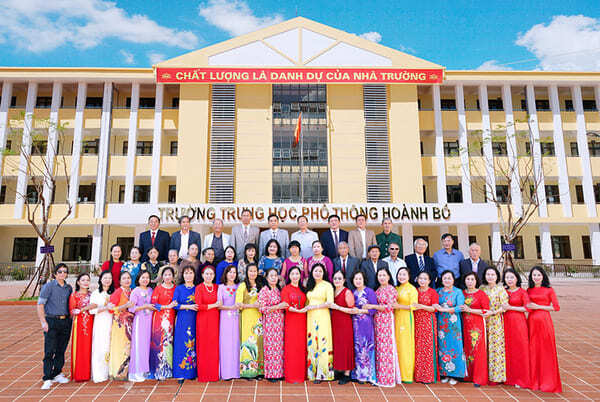 Đánh giá Trường THPT Hoành Bồ tỉnh Quảng Ninh