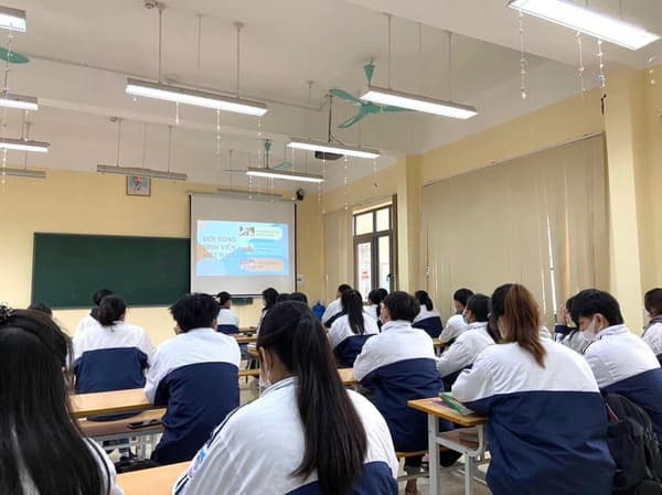 Đánh giá Trường THPT Hoành Bồ tỉnh Quảng Ninh
