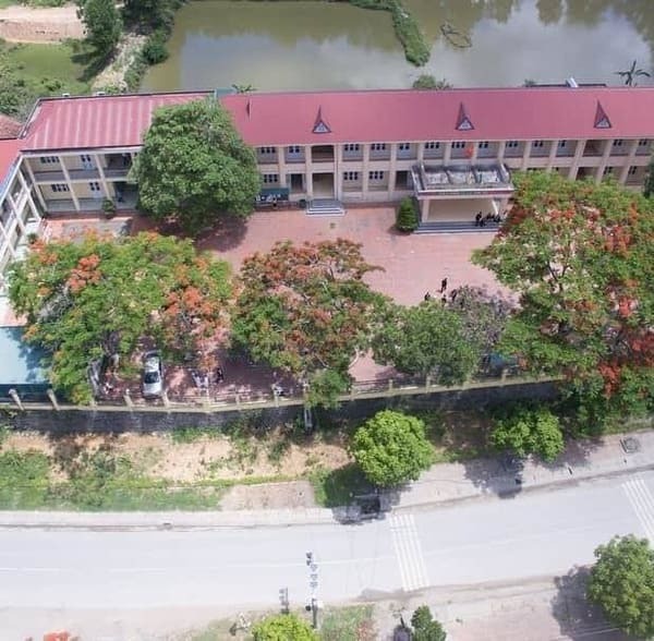 đánh giá Trường THPT Quảng La tỉnh Quảng Ninh có tốt không