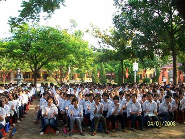 Đánh Giá Trường THPT Liễn Sơn - Vĩnh Phúc Có Tốt Không