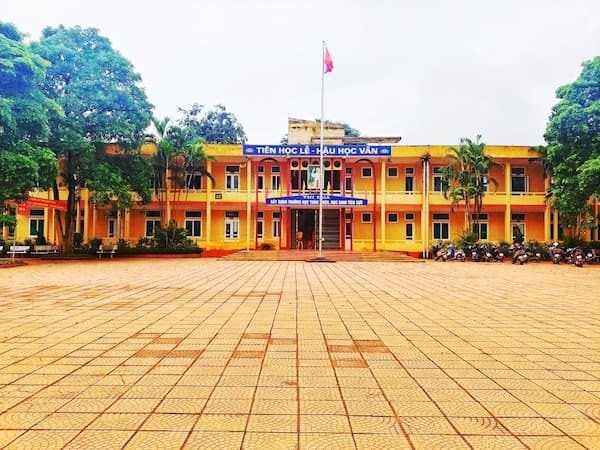 Đánh giá Trường THPT Vĩnh Chân - Phú Thọ có tốt không?