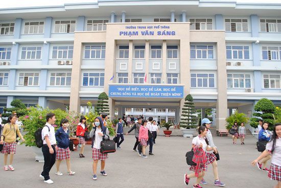 Trường THPT Phạm Văn Sáng - Hóc Môn- TPHCM