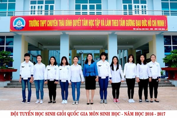  Đánh Giá Trường THPT Chuyên - Thái Bình Có Tốt Không