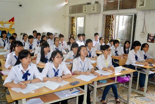 Đánh giá Trường THPT Trần Khát Chân tỉnh Thanh Hóa có tốt không