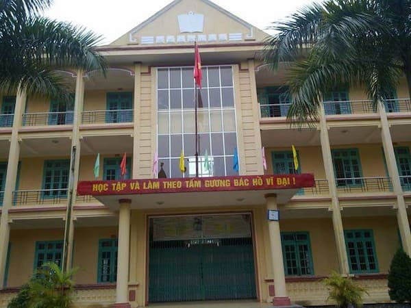 Đánh giá Trường THPT Minh Quang Tuyên Quang có tốt không?