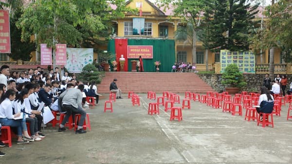 Đánh giá Trường THPT Đầm Hồng Tuyên Quang có tốt không?