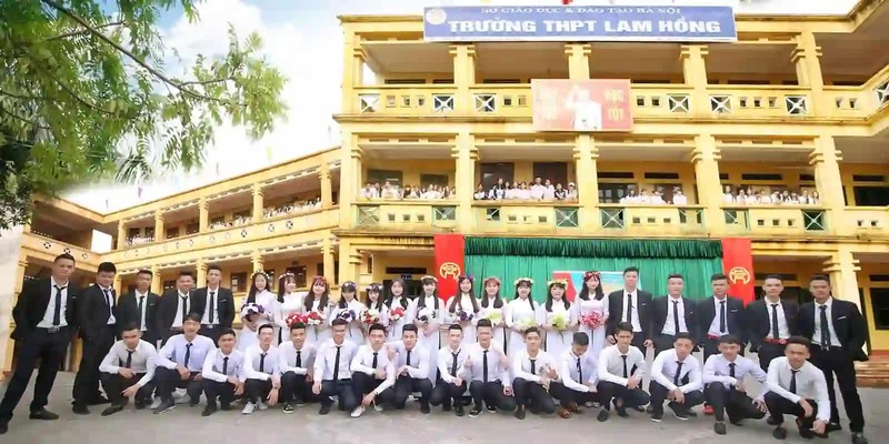 đánh giá Trường THPT Lam Hồng có tốt không