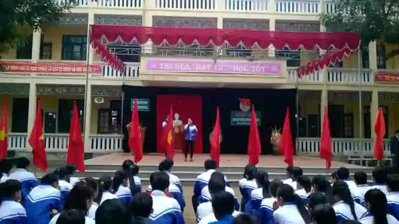 đánh giá Trường THPT DL Nguyễn Thượng Hiền có tốt không