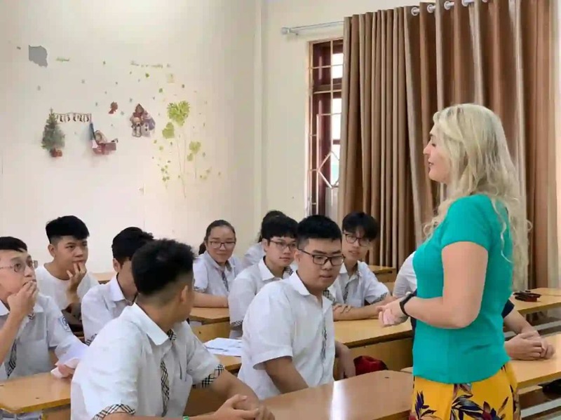 đánh giá Trường THPT Nguyễn Tất Thành-Sơn Tây có tốt không