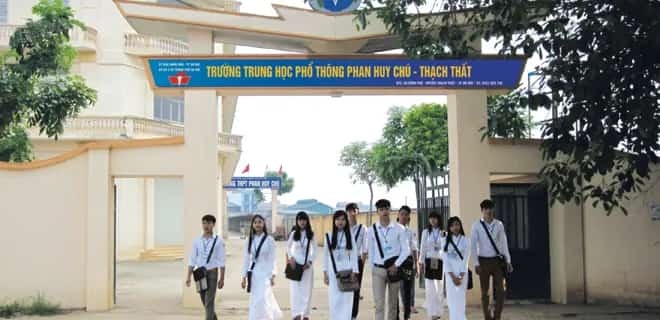 Đánh giá Trường THPT Phan Huy Chú- Thạch Thất có tốt không? 