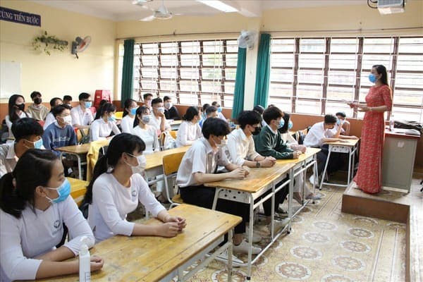Đánh giá Trường THPT Nguyễn Sinh Cung – Huế có tốt không
