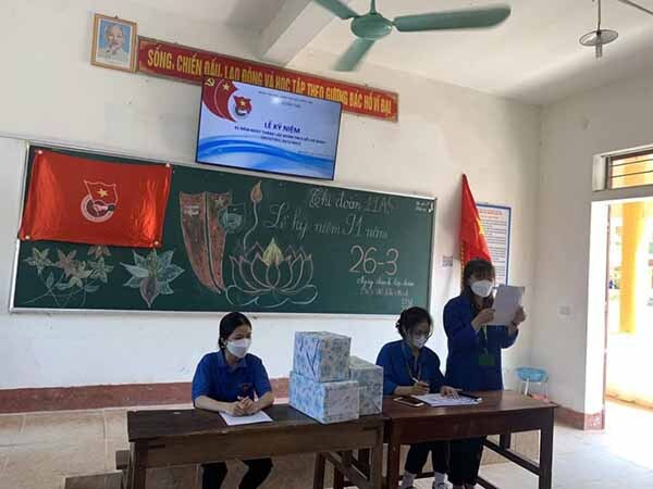 đánh giá Trường THPT Nguyễn Công Trứ có tốt không