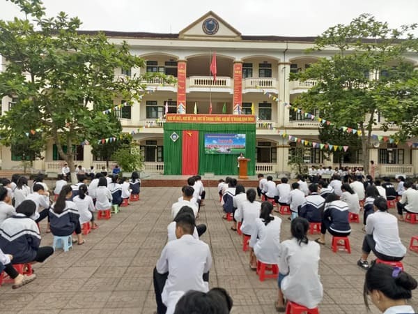 Đánh Giá Trường THPT Vũ Quang-Hà Tĩnh Có Tốt Không?