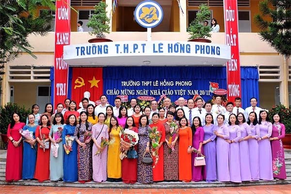 Đánh Giá Trường THPT Lê Hồng Phong - Bà Rịa Vũng Tàu Có Tốt Không
