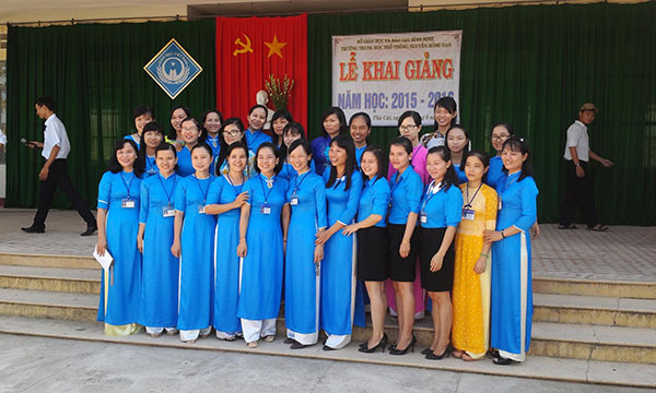 đánh giá Trường THPT Nguyễn Hồng Đạo có tốt không