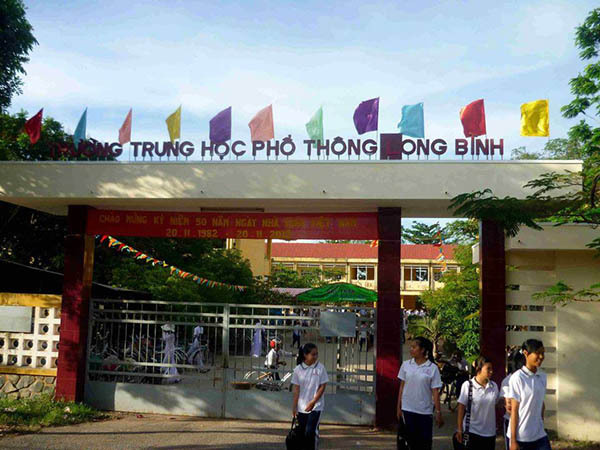 Đánh Giá Trường THPT Long Bình - Tiền Giang Có Tốt Không
