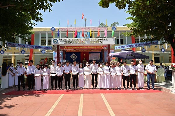 Đánh Giá Trường THPT Nguyễn Hiền - Quảng Nam Có Tốt Không