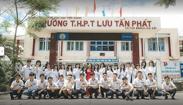 Đánh Giá Trường THPT Lưu Tấn Phát - Tiền Giang Có Tốt Không