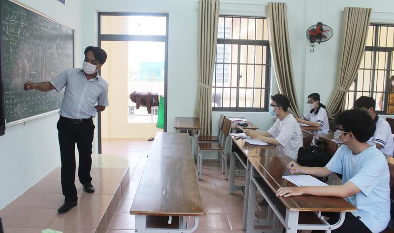  Đánh Giá Trường THPT Nguyễn Huệ - Bình Phước Có Tốt Không