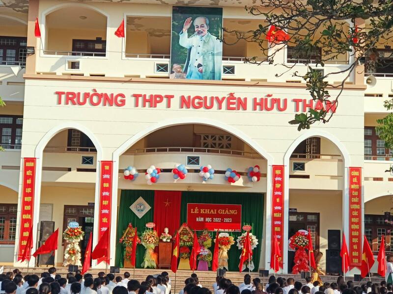  Đánh giá trường THPT Nguyễn Hữu Thận - Quảng Trị có tốt không