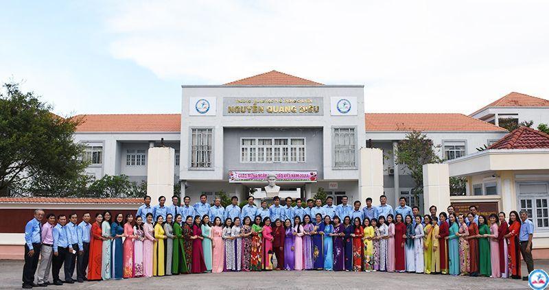 Đánh Giá Trường THPT chuyên Nguyễn Quang Diêu - Đồng Tháp Có Tốt Không